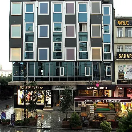 Szálloda Grand Medya Hotel-oldtown