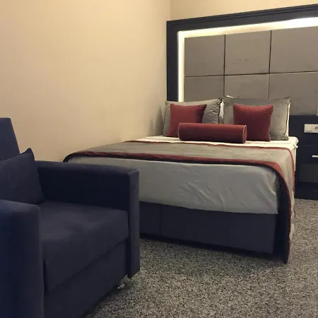 호텔 Grand Medya Hotel-oldtown 3*